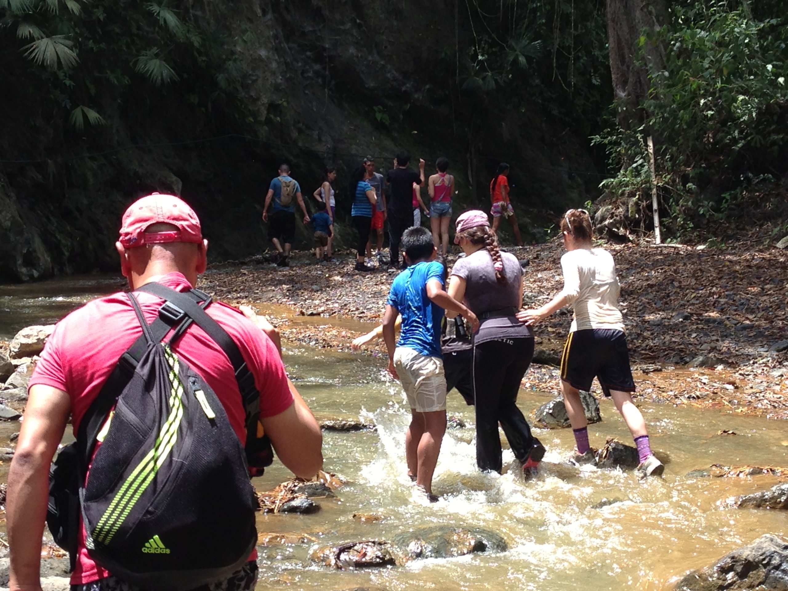 Destinos de caminata corporativa en Cundinamarca y Bogotá con Awalí Outdoor